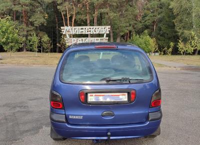 Фото Renault Scenic