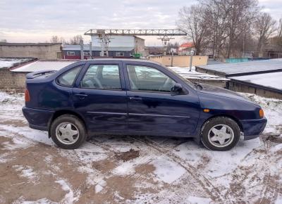 Фото Volkswagen Polo