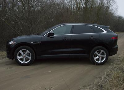 Фото Jaguar F-Pace