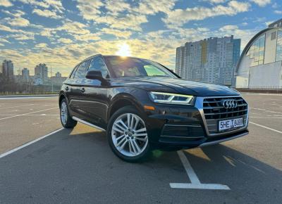 Фото Audi Q5