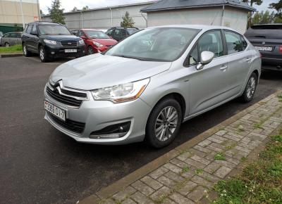 Фото Citroen C4