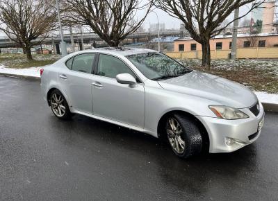 Фото Lexus IS