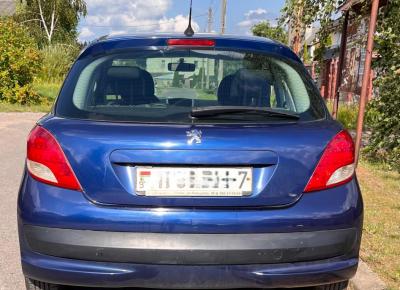 Фото Peugeot 207