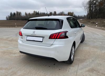 Фото Peugeot 308