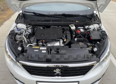 Фото Peugeot 308