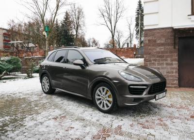 Фото Porsche Cayenne