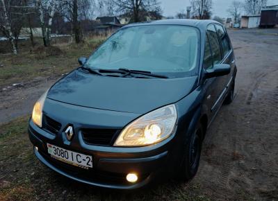 Фото Renault Scenic