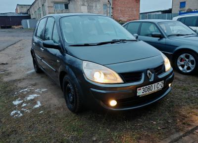 Фото Renault Scenic