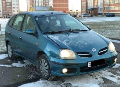 Фото Nissan Almera Tino