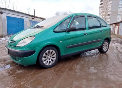 Фото Citroen Xsara Picasso