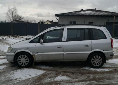 Фото Opel Zafira