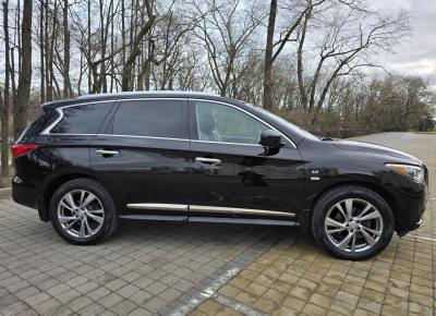 Фото Infiniti QX60