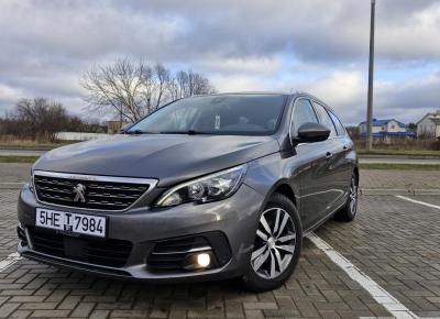 Фото Peugeot 308