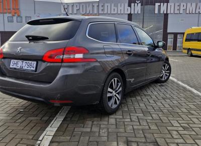 Фото Peugeot 308