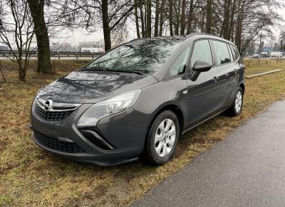 Фото Opel Zafira