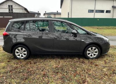 Фото Opel Zafira