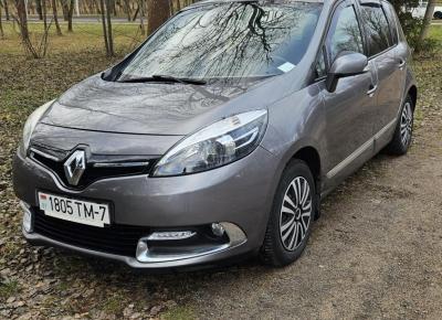 Фото Renault Scenic