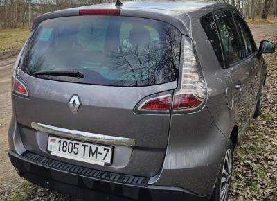 Фото Renault Scenic