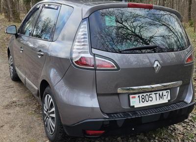 Фото Renault Scenic