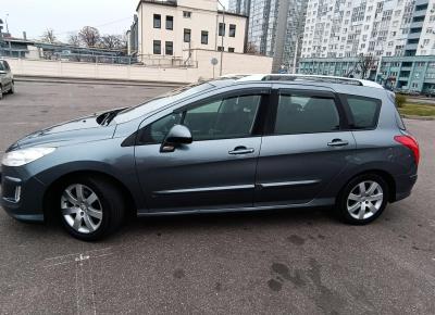 Фото Peugeot 308