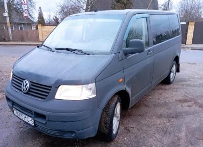 Фото Volkswagen Transporter