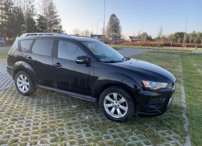 Фото Mitsubishi Outlander