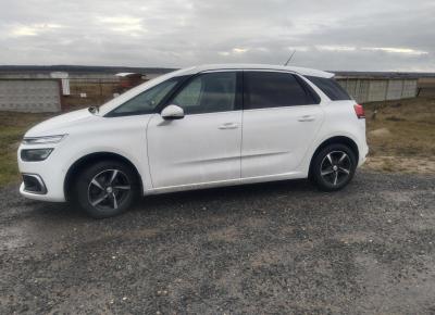 Фото Citroen C4 Picasso