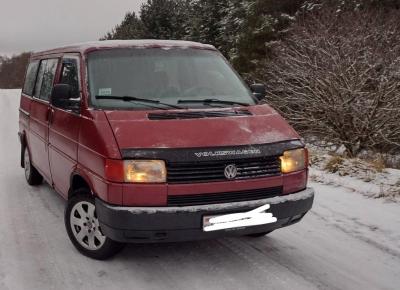 Фото Volkswagen Caravelle