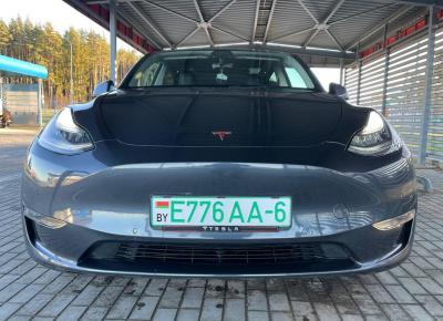 Фото Tesla Model Y