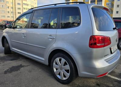 Фото Volkswagen Touran