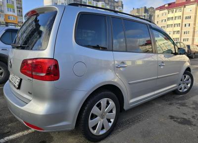 Фото Volkswagen Touran