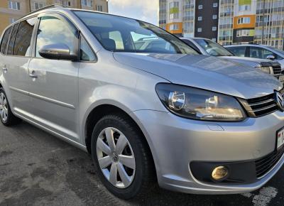 Фото Volkswagen Touran