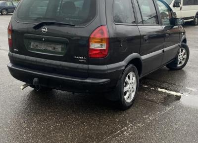 Фото Opel Zafira