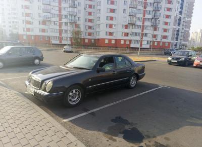 Фото Mercedes-Benz E-класс