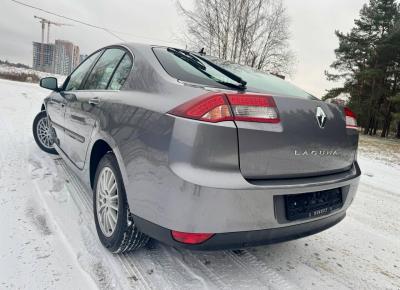 Фото Renault Laguna