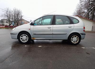 Фото Renault Scenic