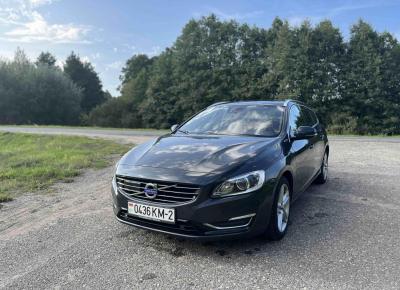 Фото Volvo V60