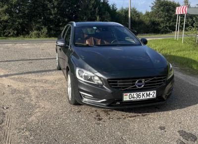 Фото Volvo V60