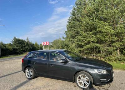 Фото Volvo V60