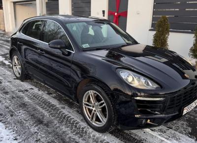 Фото Porsche Macan