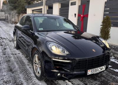 Фото Porsche Macan