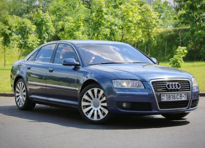 Фото Audi A8