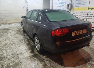 Фото Audi A4