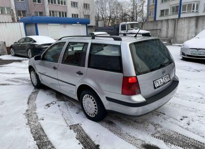 Фото Volkswagen Golf