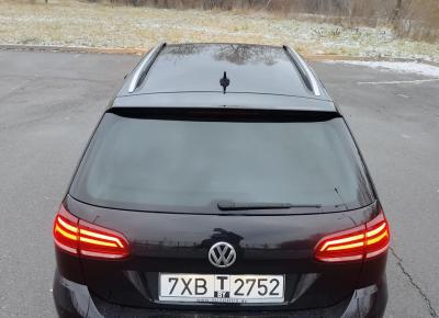 Фото Volkswagen Golf