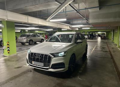 Фото Audi Q7