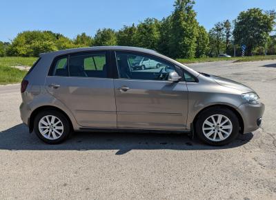 Фото Volkswagen Golf Plus