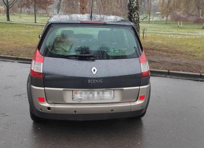 Фото Renault Scenic