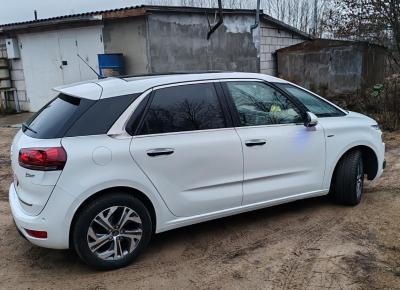 Фото Citroen C4 Picasso