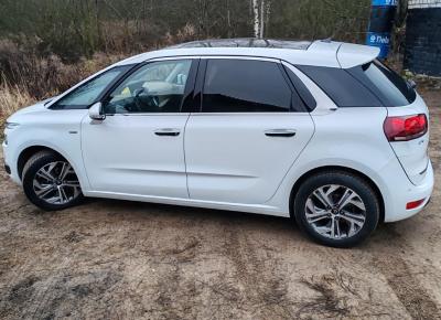 Фото Citroen C4 Picasso